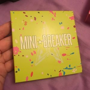 *SOLD* NWT Mini-Breaker Palette